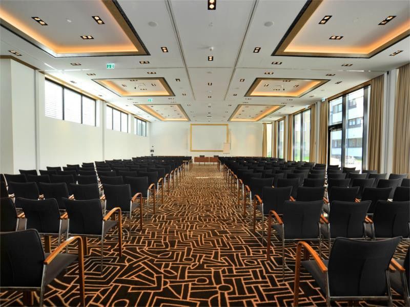 Golden Tulip Berlin Hotel Hamburg Екстериор снимка