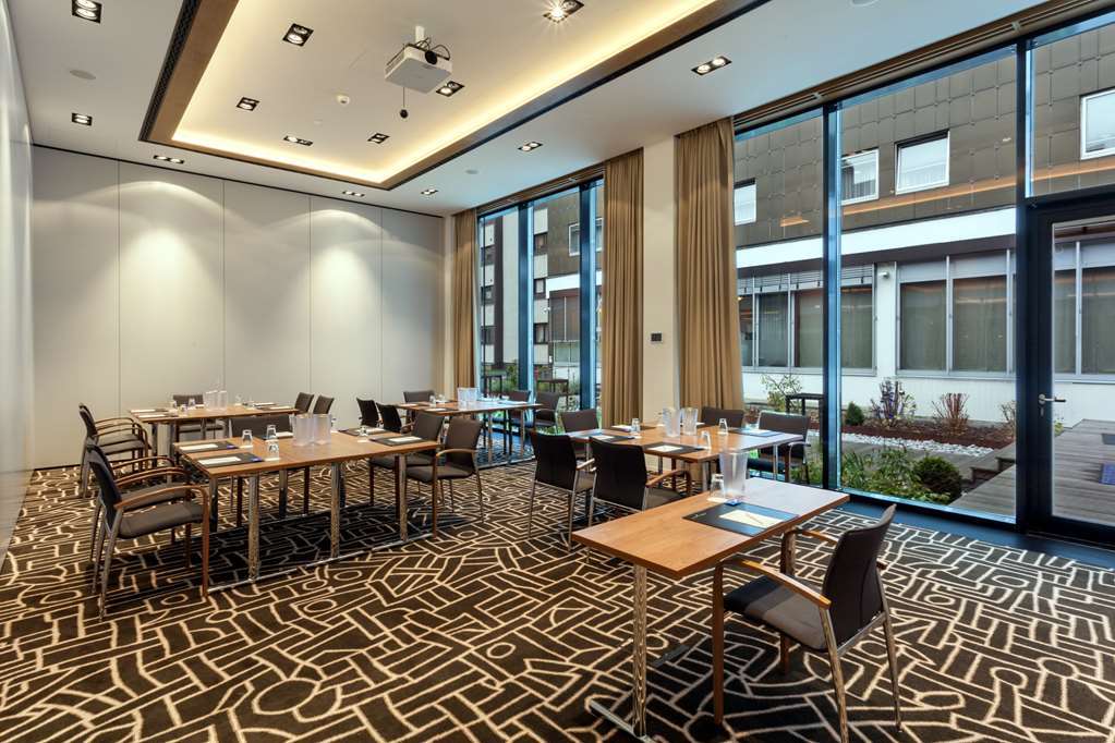 Golden Tulip Berlin Hotel Hamburg Екстериор снимка