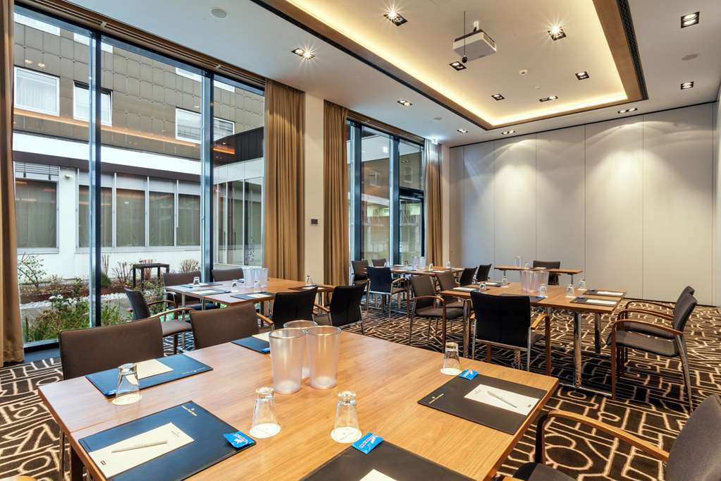 Golden Tulip Berlin Hotel Hamburg Екстериор снимка