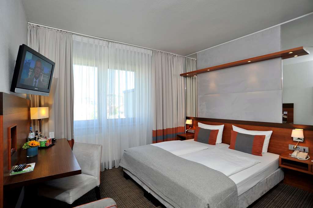 Golden Tulip Berlin Hotel Hamburg Екстериор снимка