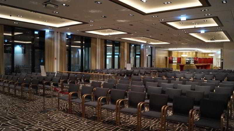 Golden Tulip Berlin Hotel Hamburg Екстериор снимка