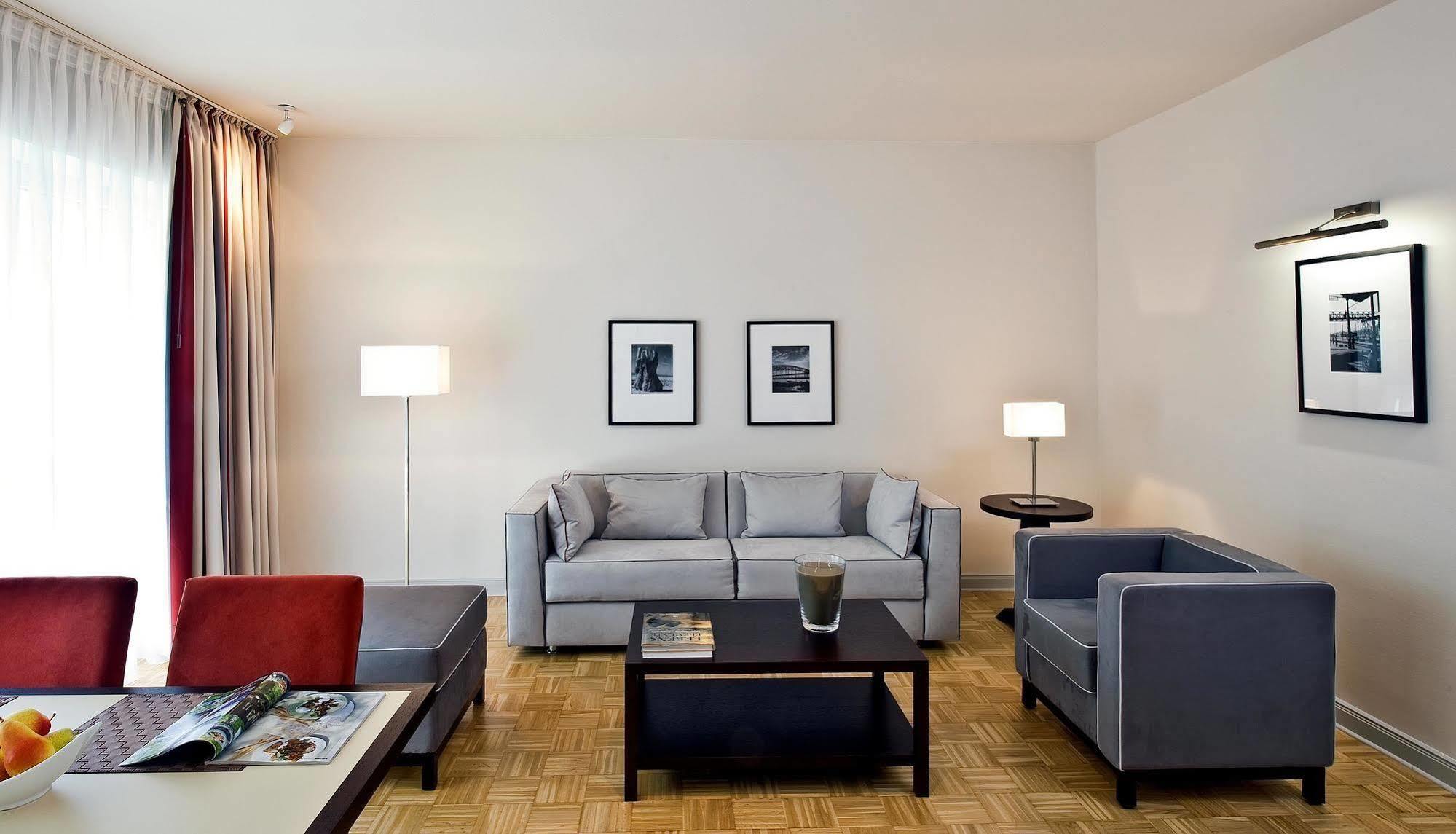 Golden Tulip Berlin Hotel Hamburg Интериор снимка
