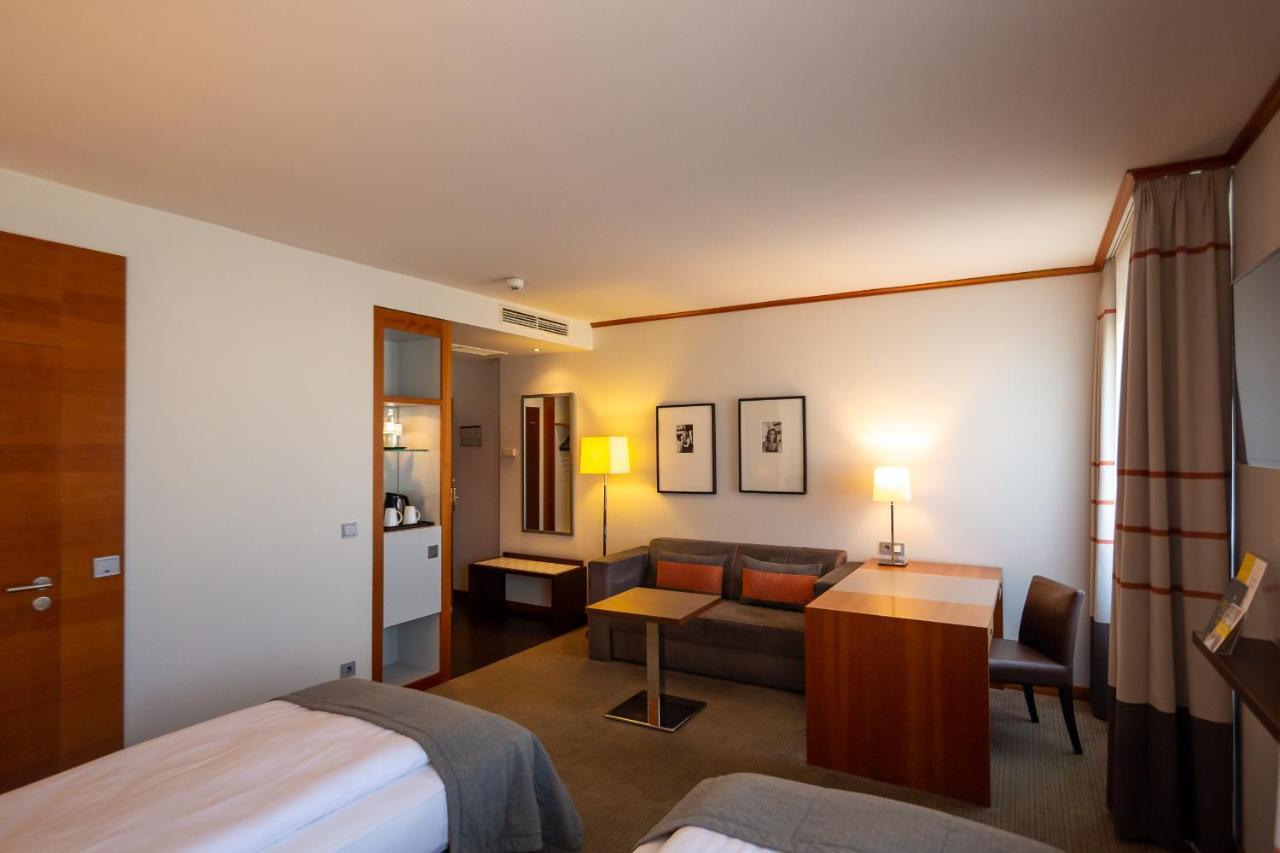 Golden Tulip Berlin Hotel Hamburg Екстериор снимка