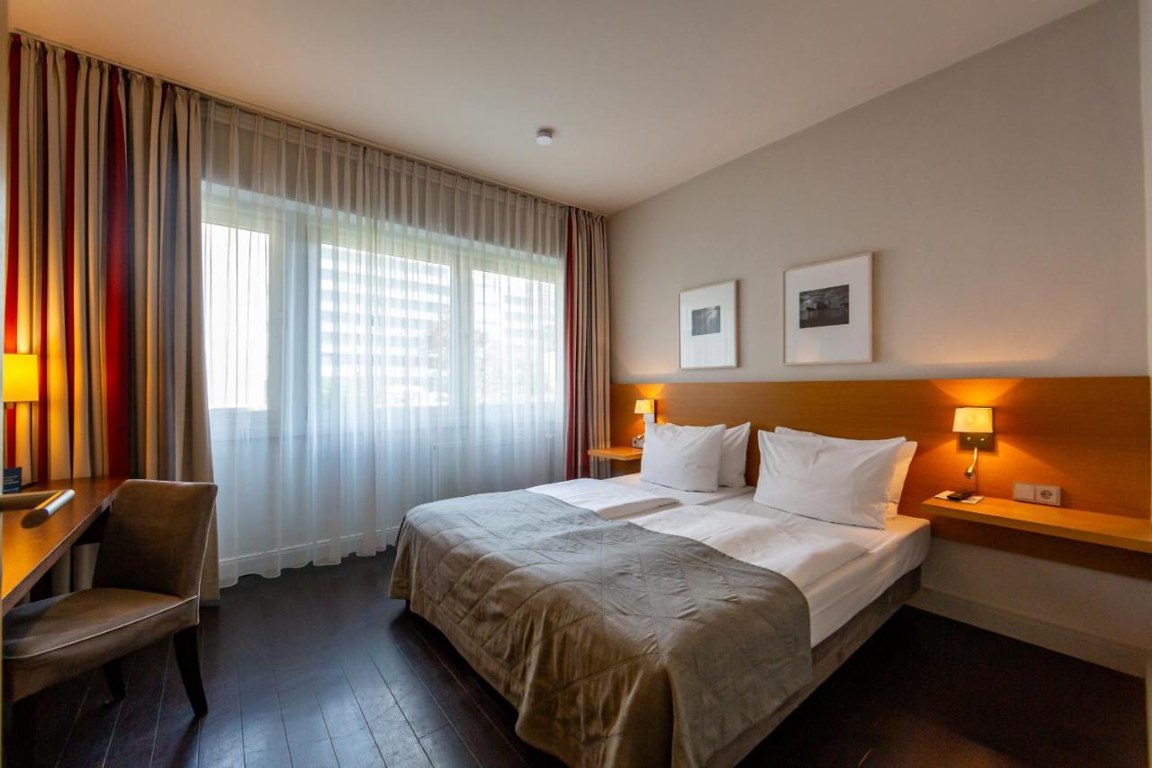 Golden Tulip Berlin Hotel Hamburg Екстериор снимка